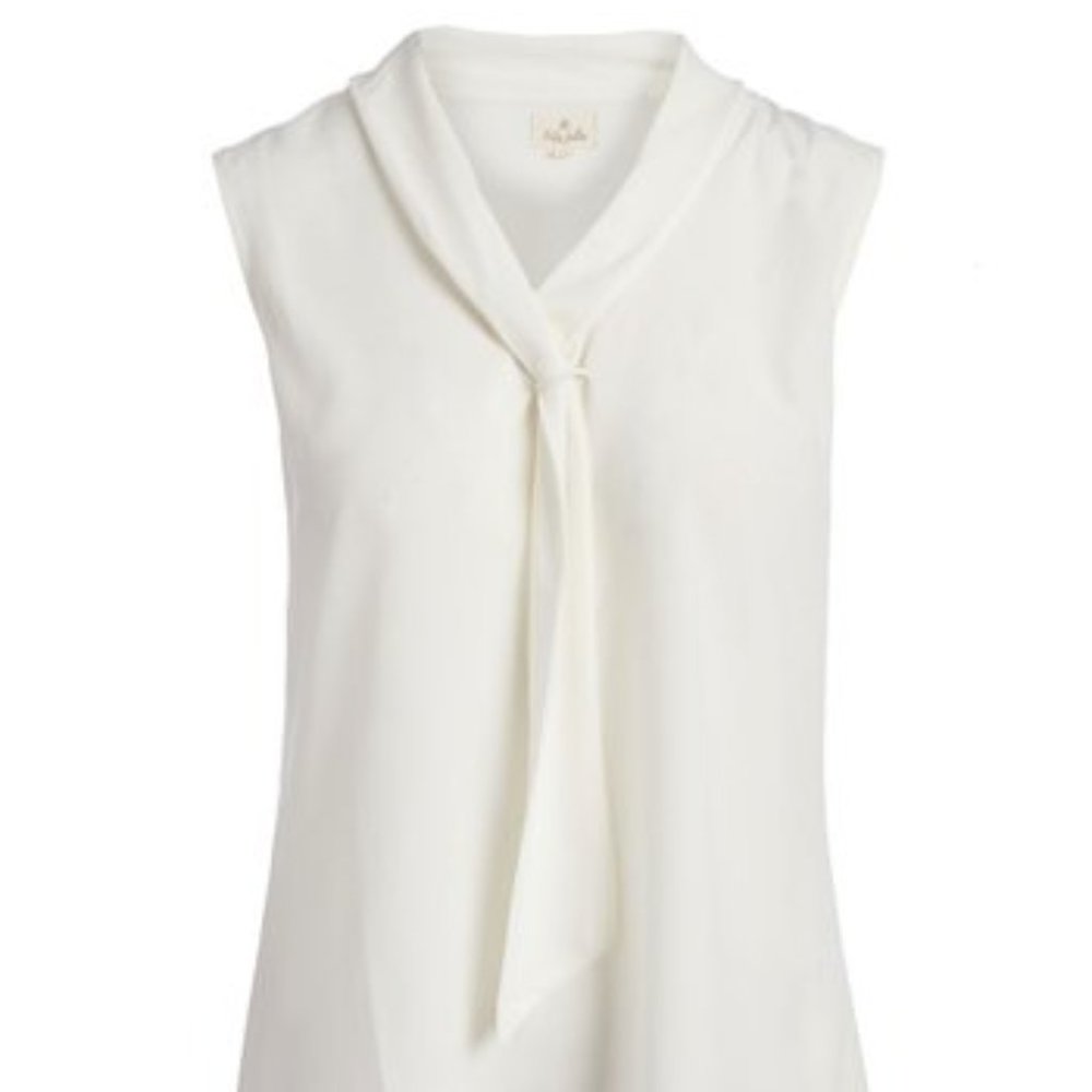 NWT Tres Jolie White Sleeveless Top
